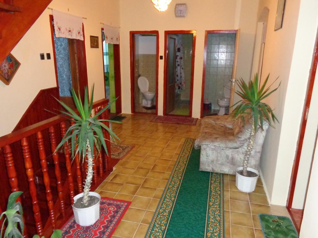 Katica Vendeghaz Hotel Aggtelek Exterior photo