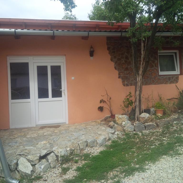 Katica Vendeghaz Hotel Aggtelek Exterior photo
