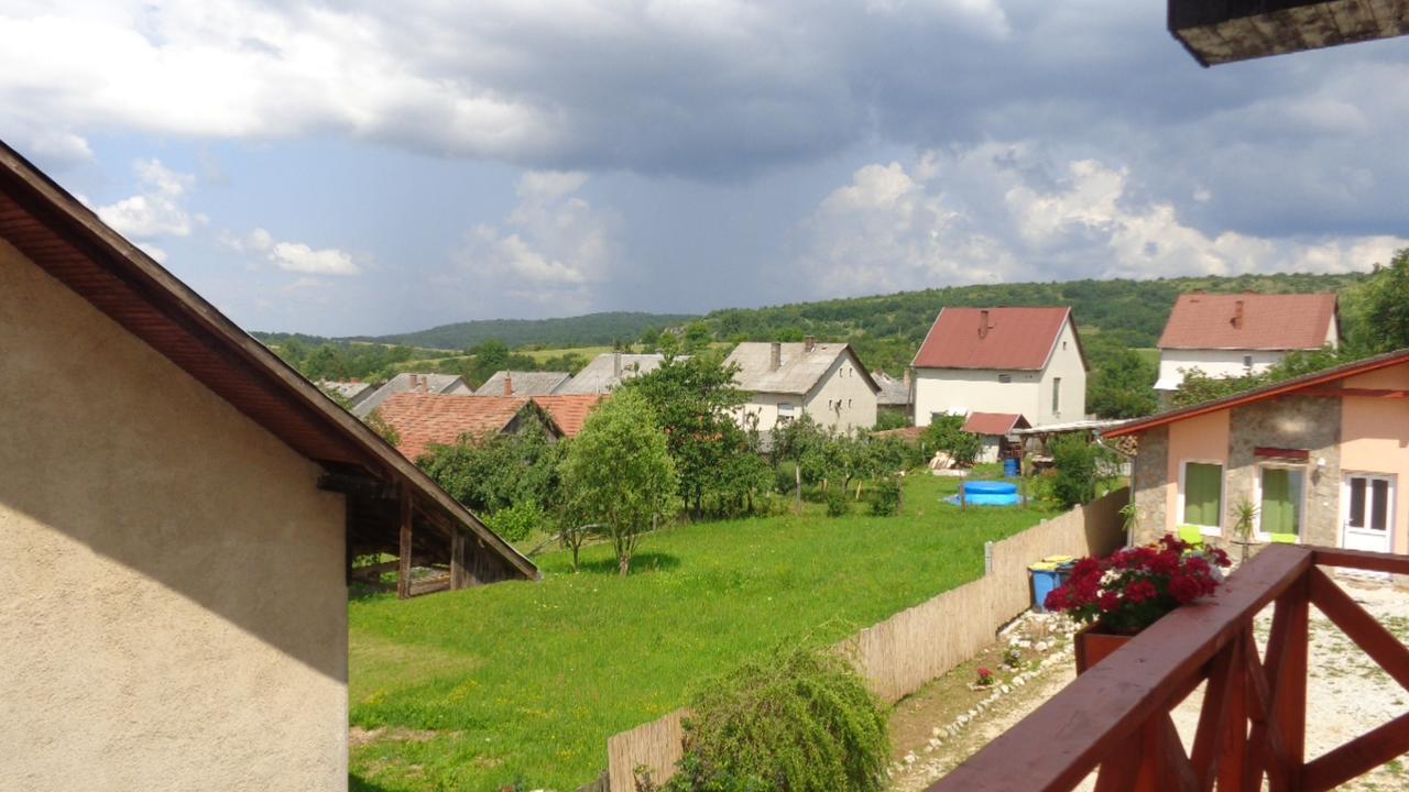 Katica Vendeghaz Hotel Aggtelek Exterior photo